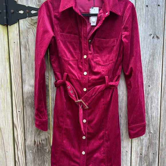 SUGARLIPS Corduroy Shirt Dress in Red Merlot Women’s XS NWT NEW - Picture 4 of 13